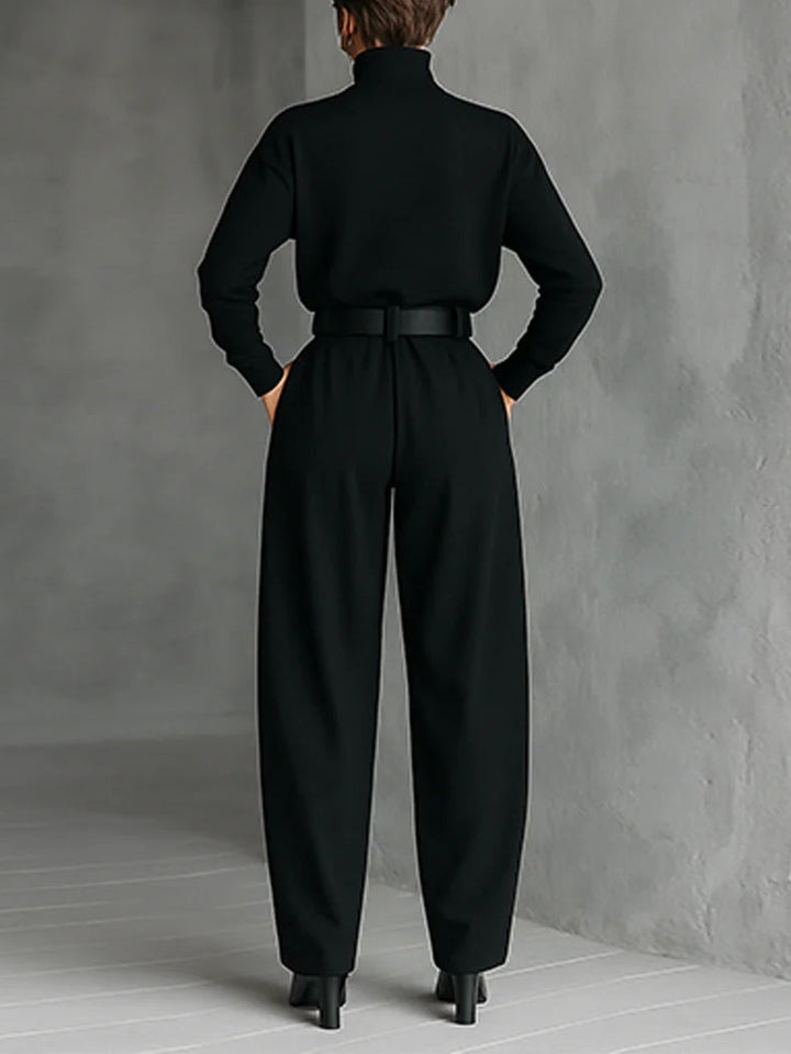 Lisa™ | Completo Due Pezzi Nero con Cintura